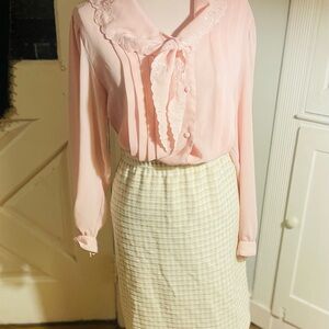 VTG Josephine Soft Pink Button-Up Blouse